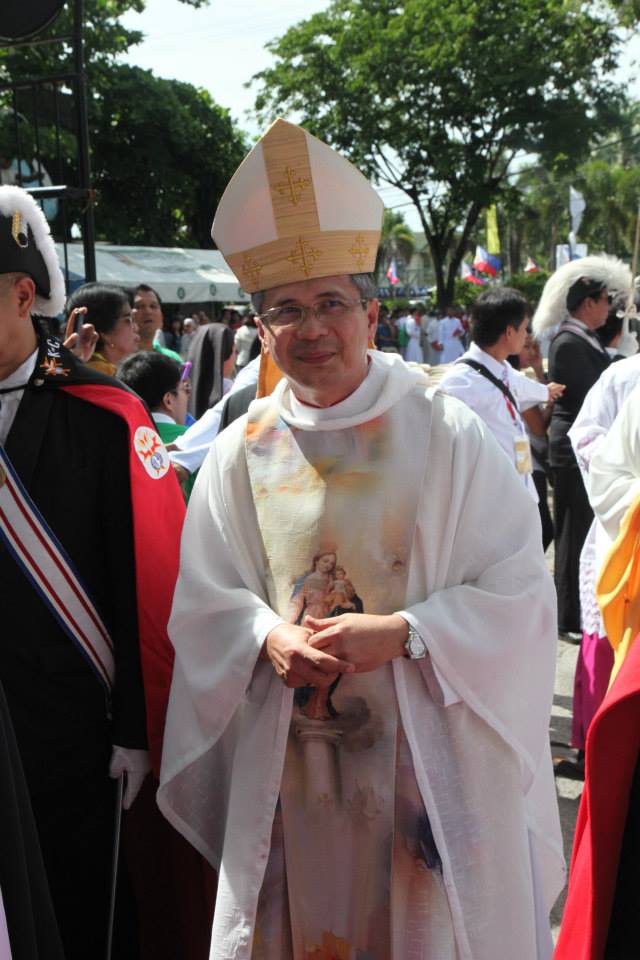 Entrance Procession of the Mass (3)